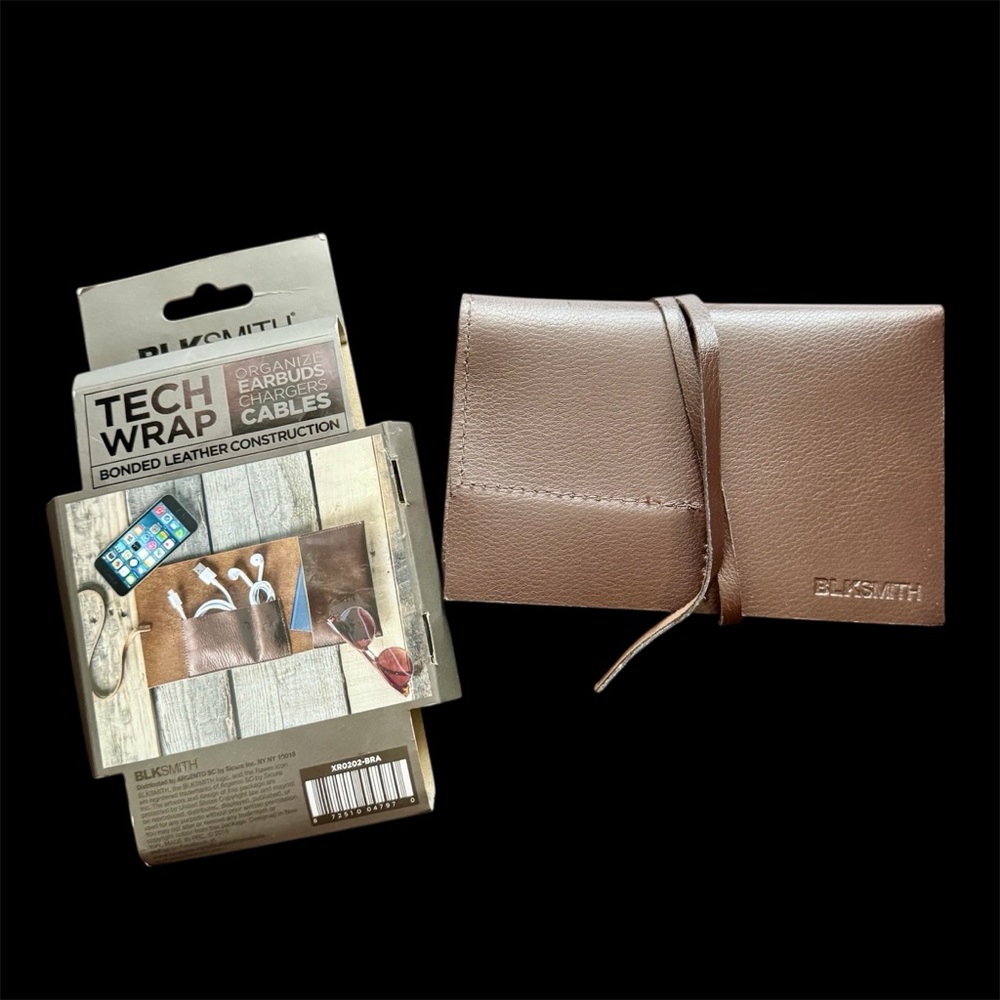 BLKSMITH - Leather Tech Wrap & Cable Organization Travel